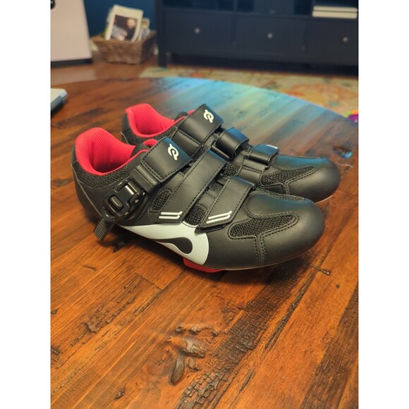 Peloton Shoes - EUC Peloton Cycling bike shoes with look delta cleats EU 40 US women's 9